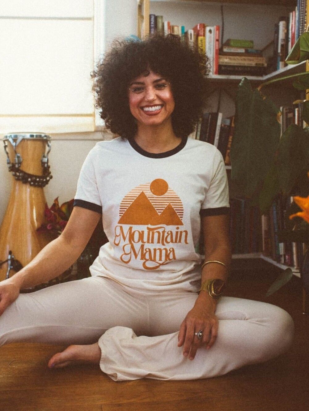 The Bee & The Fox Mountain Mama Ringer Tee Size Medium — image 7 of 7